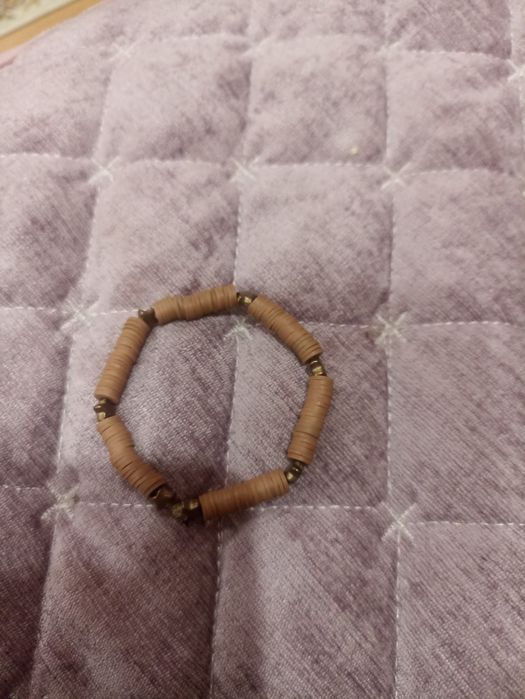 Продам браслет ручной работы дочери