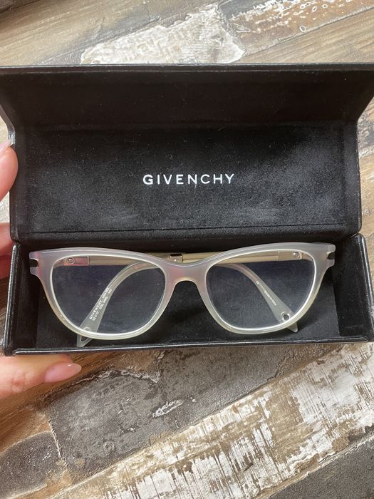 Ochelari de vedere Givenchy originali