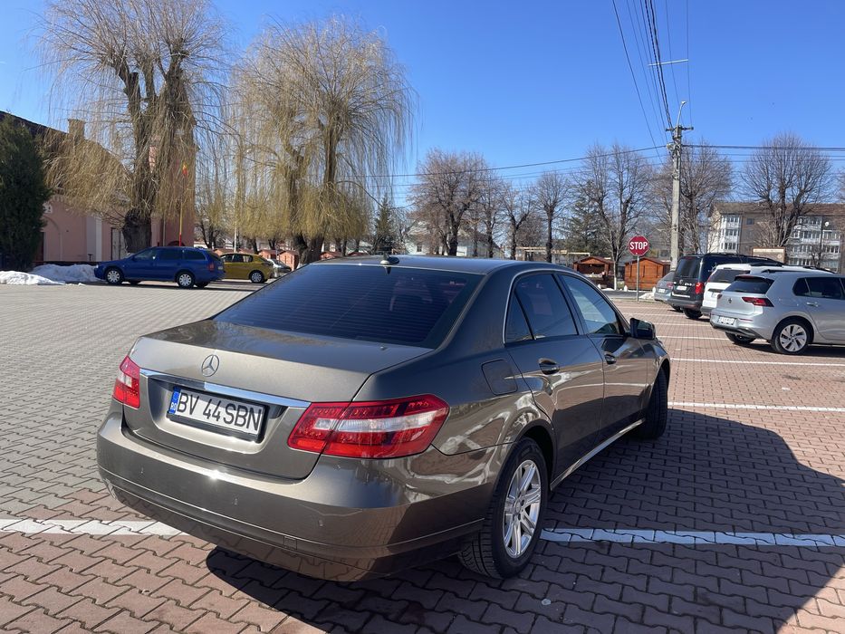 Mercedes E class e200 w212