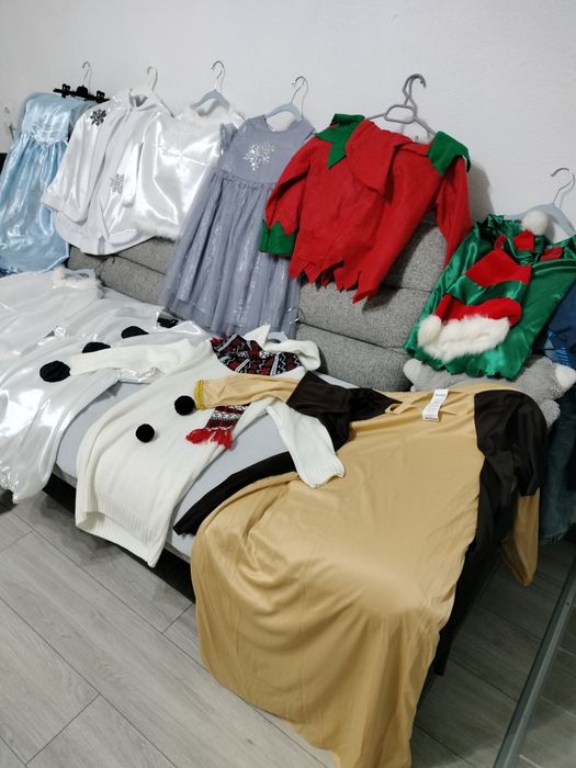 Costume serbare Crăciun