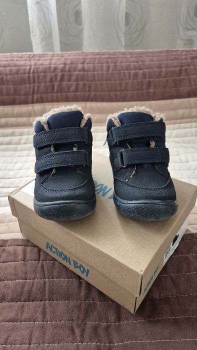 Детски обувки размер 23