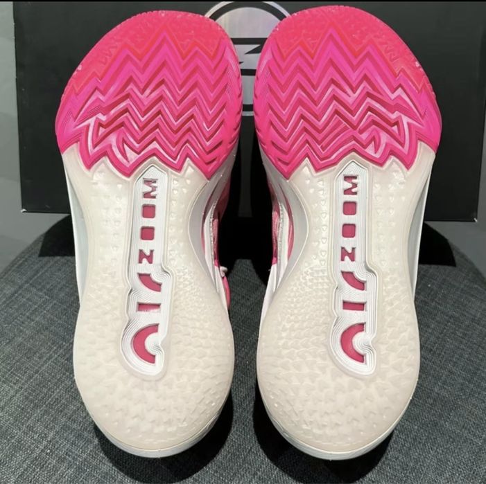 “Nike Air zoom, GT cut2”