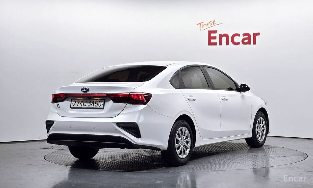 Kia K3 Standard Бензин
