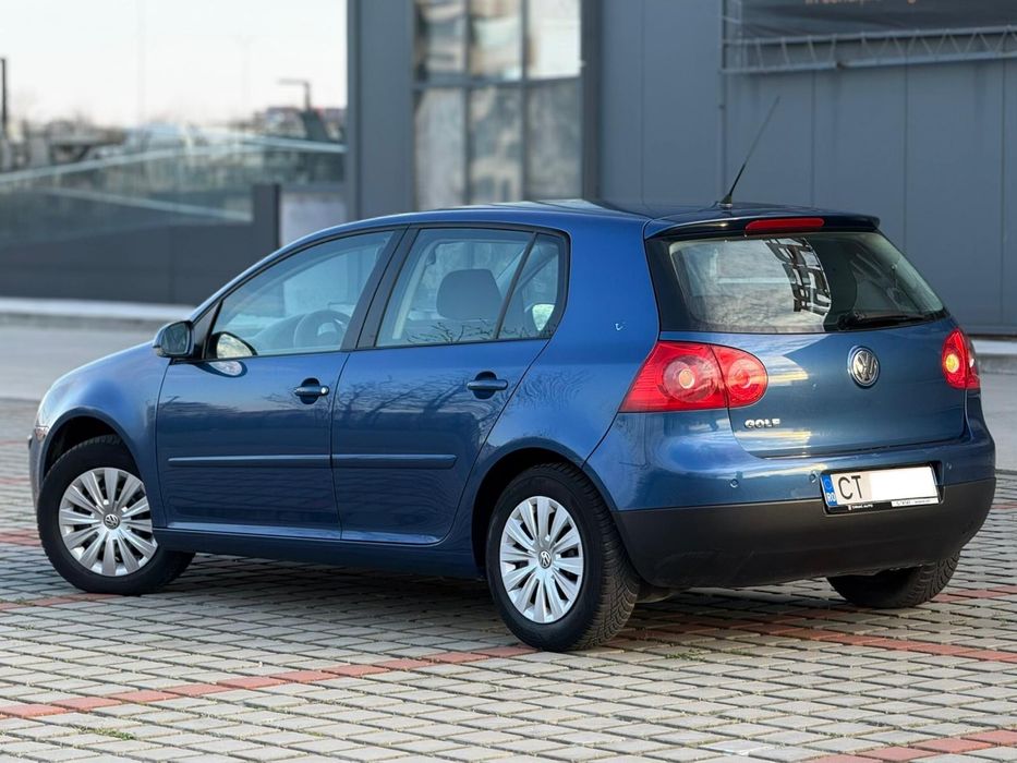 Vw Golf 5 [ Tour ] 1.4 Benzina . { 2008 } Proprietar  Stare Forte buna