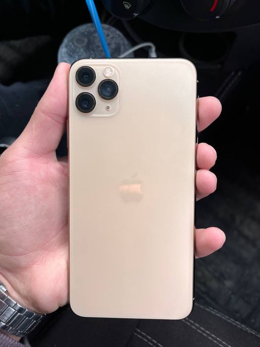 Iphone 11 pro max sotiladi