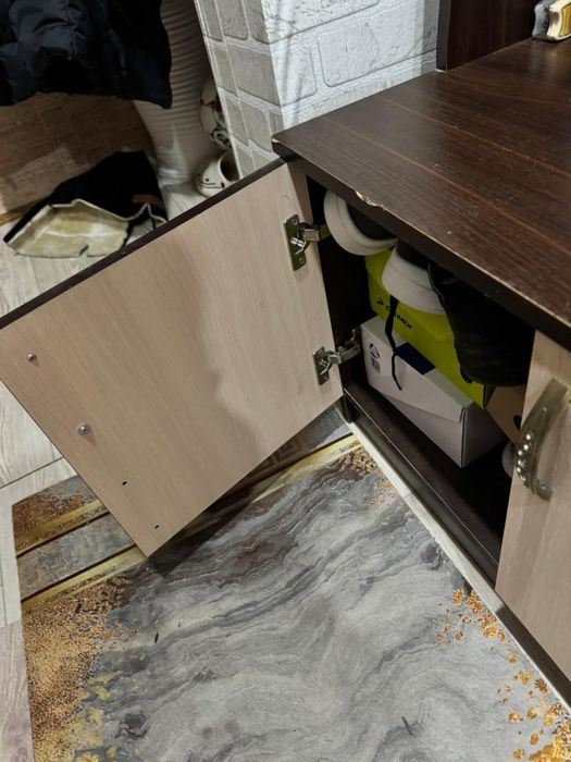 Продам мебель для прихожей