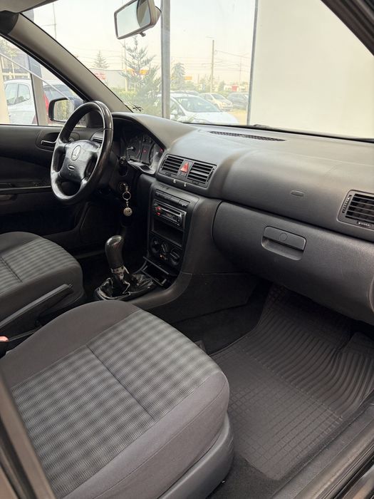 Skoda Octavia I Sedan 2007 | 1.9D-105HP | Clima Ac | Radio CD | 287.000Km