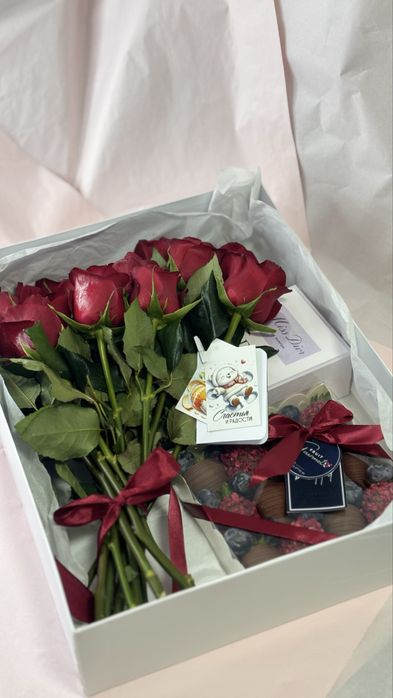 Клубника шоколад- Лучшие признания для близких. Подарки для женщин