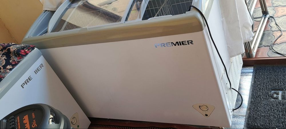 Продаётся морозильная витрина PREMIER
В отличном состоянии. Подходит д