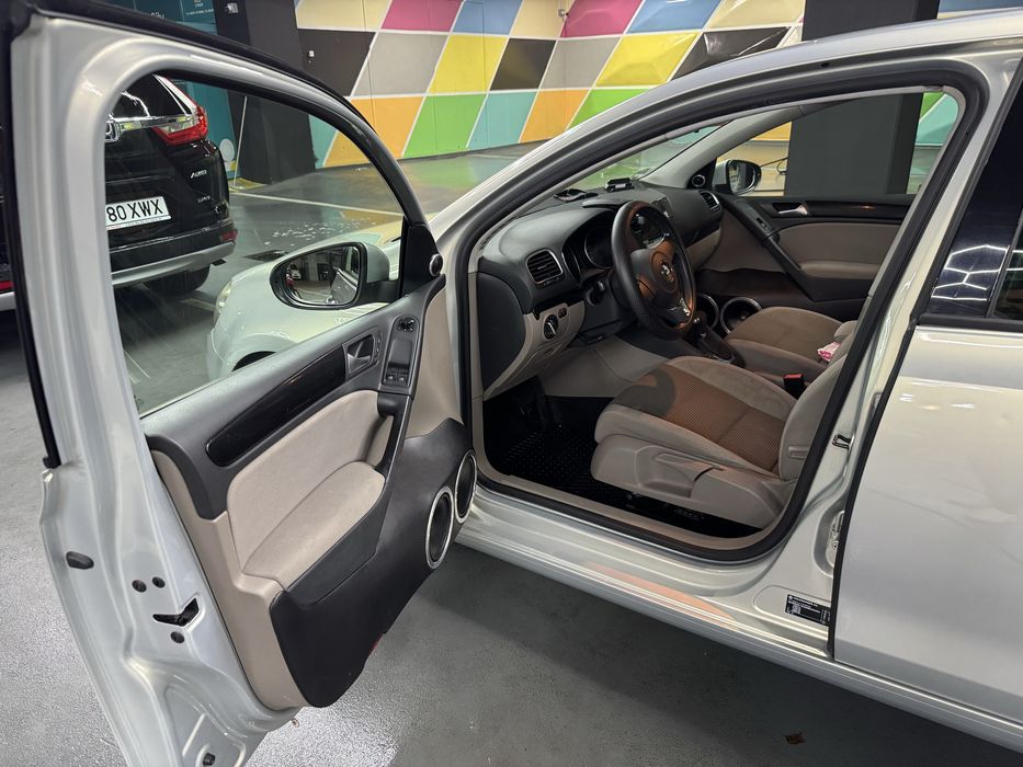 Volkswagen Golf 6 Automat 2010