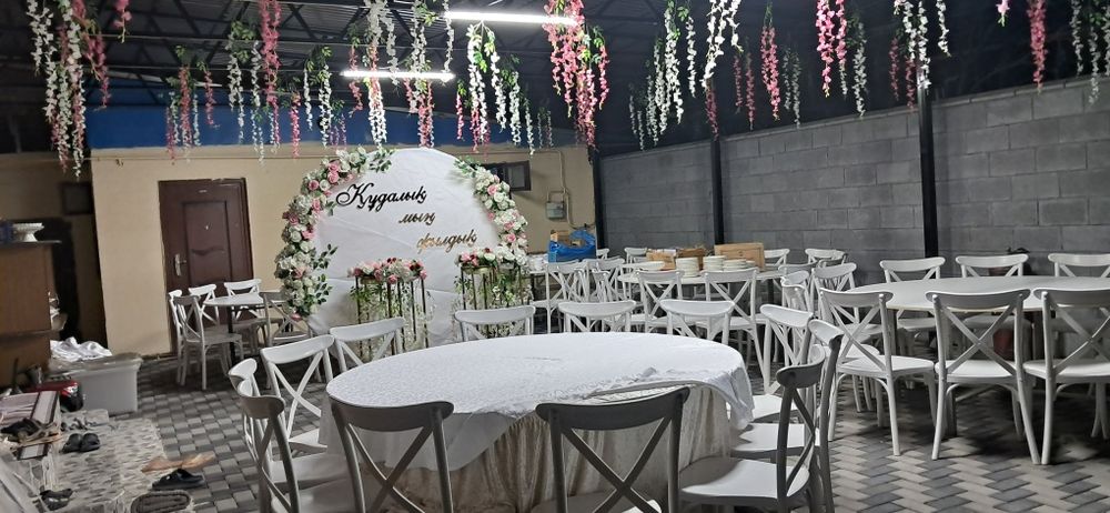 Шатёр стол стуля посуда Полуюрта