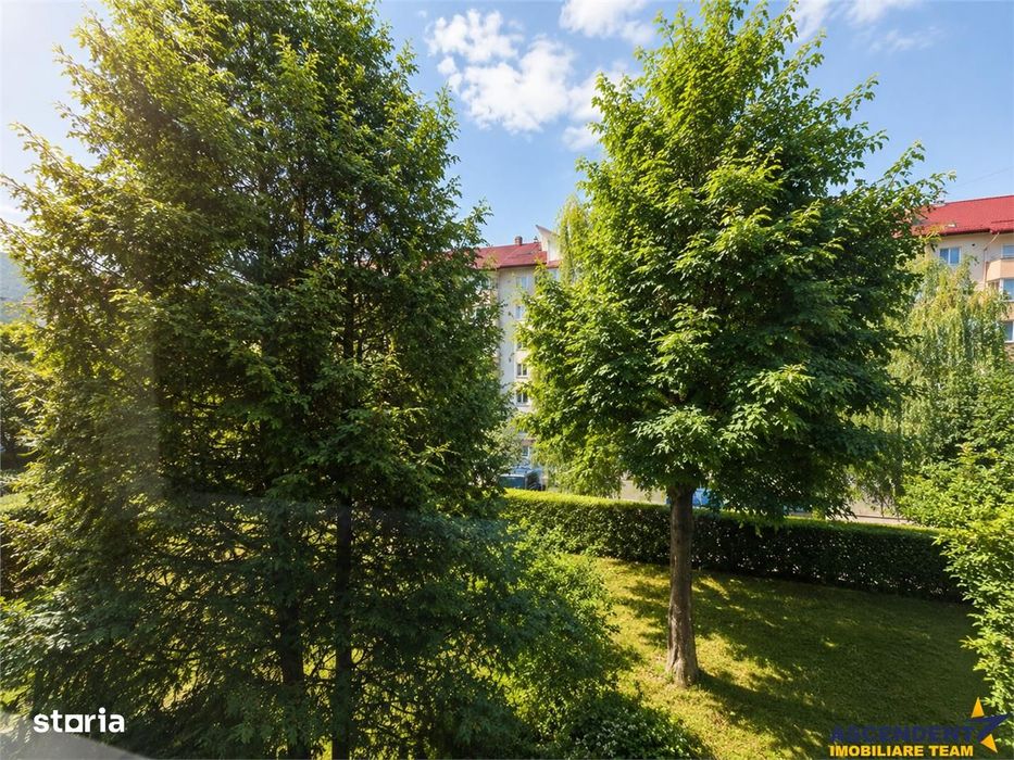 3 camere, decomandate, cadru verde, Noua, etaj 1, 2 bai, 82 mp, Brasov — fotografia 1