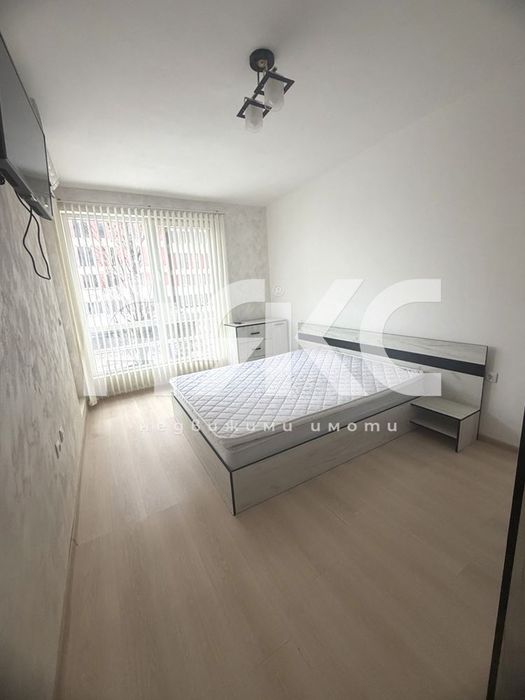 Дава се под наем Тристаен апартамент в София, Студентски град - 87 кв.м за 817.53 € - Снимка #3