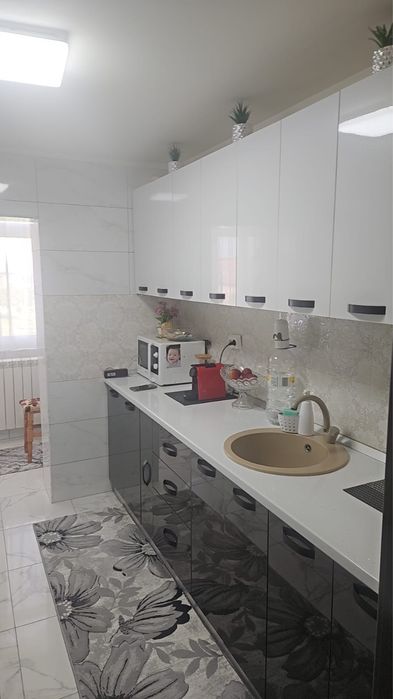 Vând apartament