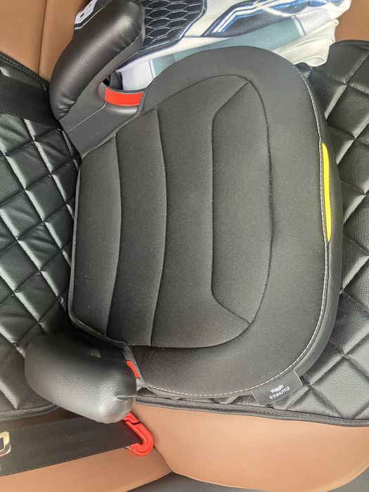 Scaun auto inaltator pentru copii I- size Viaggio Shuttle, 125-150 cm, +6 ani, Licorice, Peg Perego [8005475429976]