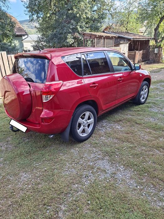 Vând Toyota rav 4 an 2010