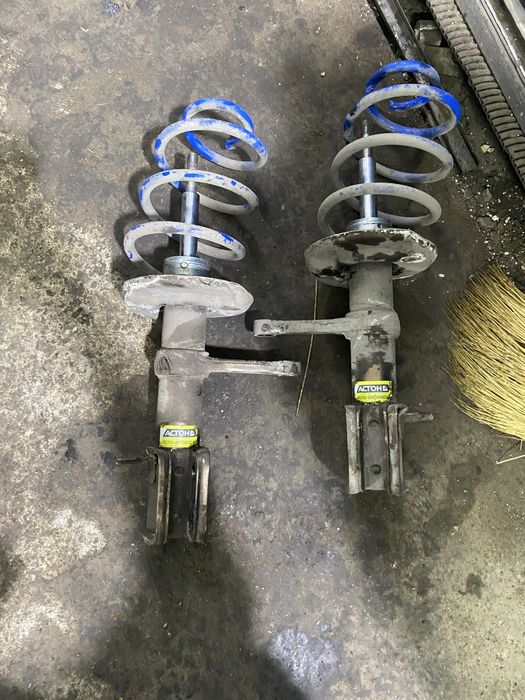 Стойки приора астон -90