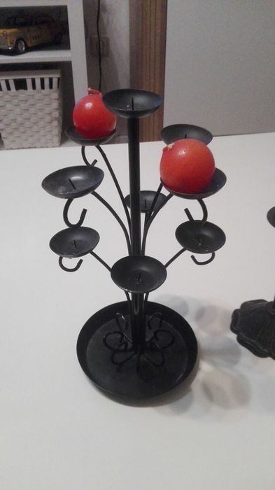 Свещници, поставка за вино- ковано желязо. Маслена картина, 54х 46 см.