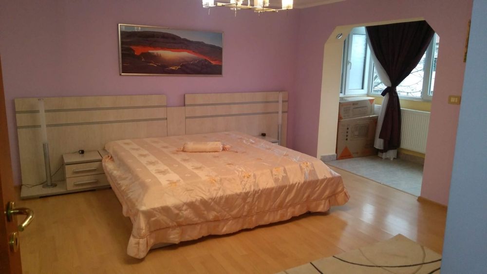 Apartament de închiriat