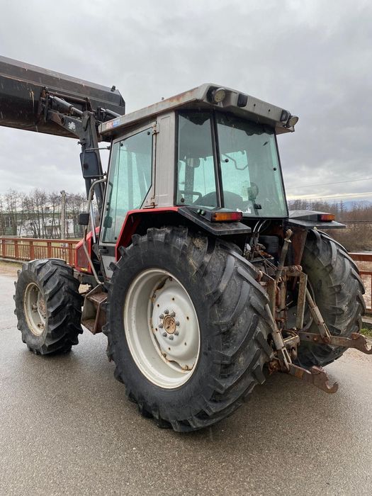 Massey Ferguson 3065 cu Încărcător Profesional