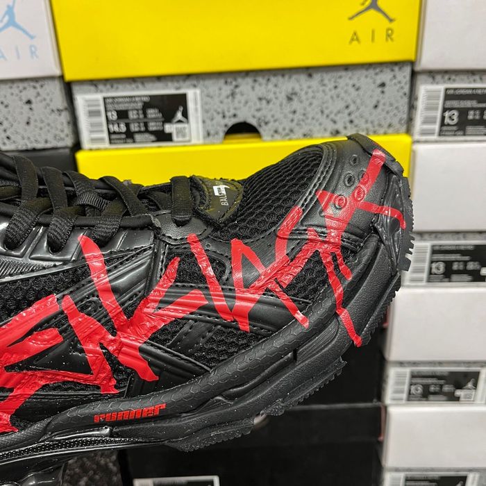 Balenciaga Runner Graffiti Black/Red | 35-46