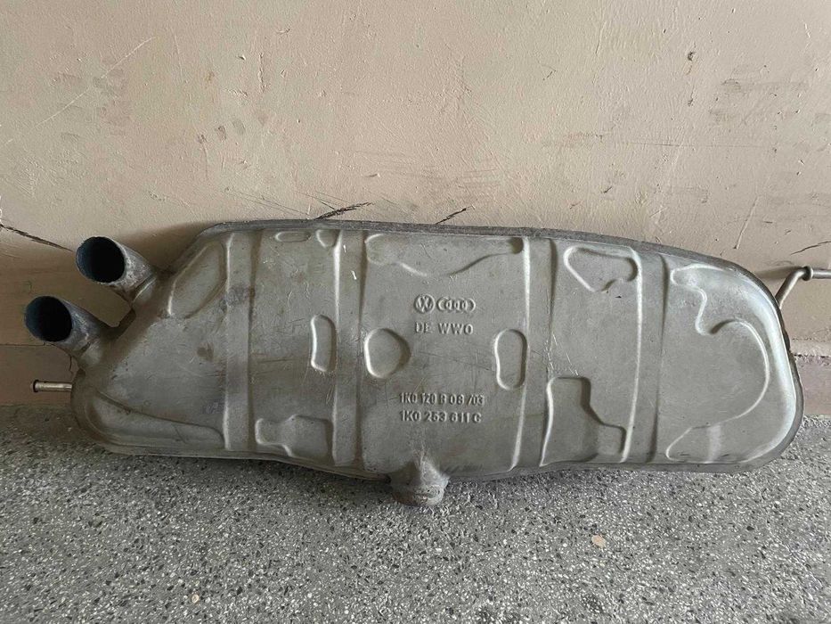 Задна броня и Крайно гърне за Volkswagen Golf V/5