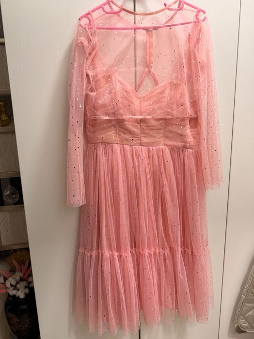 Продаю платье б/у