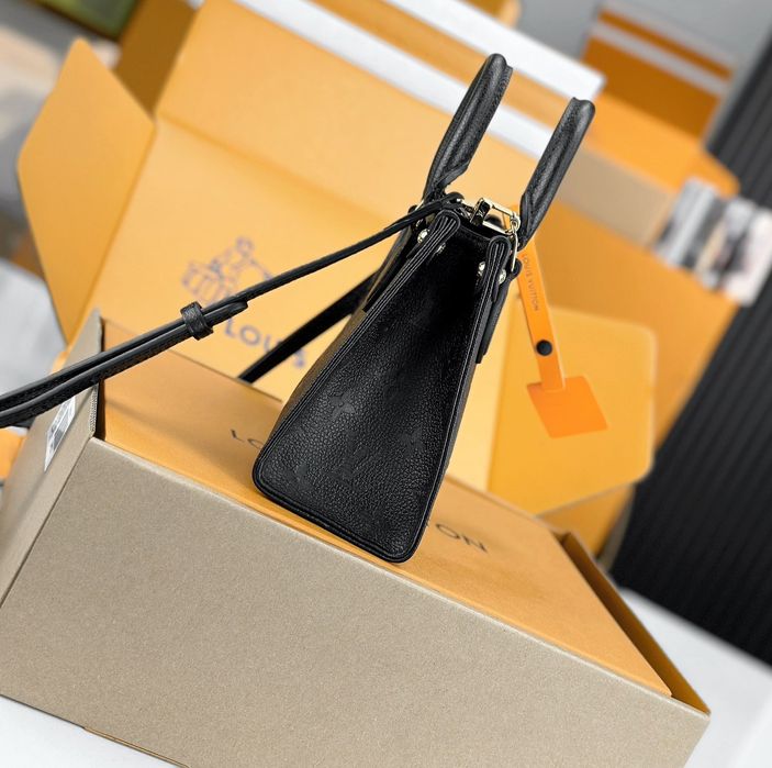 Geanta Louis Vuitton Onthego 25cm negru, tip Premium