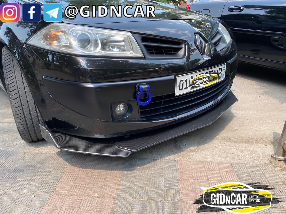 Сплиттер (обвес) универсальный на передний бампер Карбон