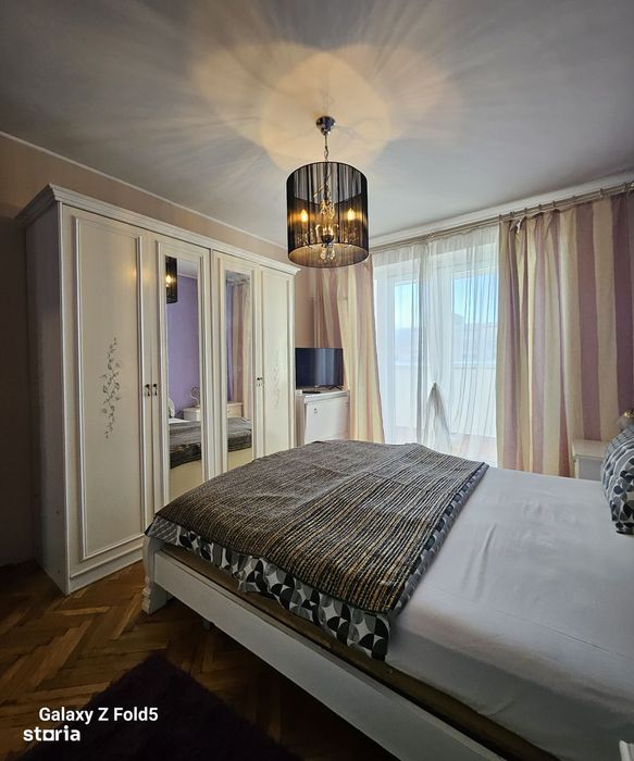 Apartament 3 camere, 90 mp utili, Bulevardul Dacia