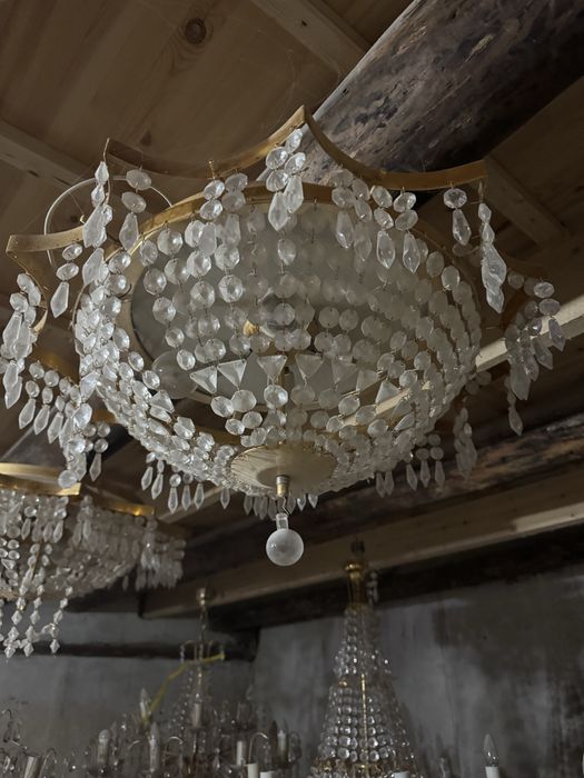 Люстра хрустальный