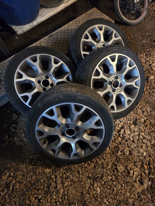 Jante fiat 500  r16