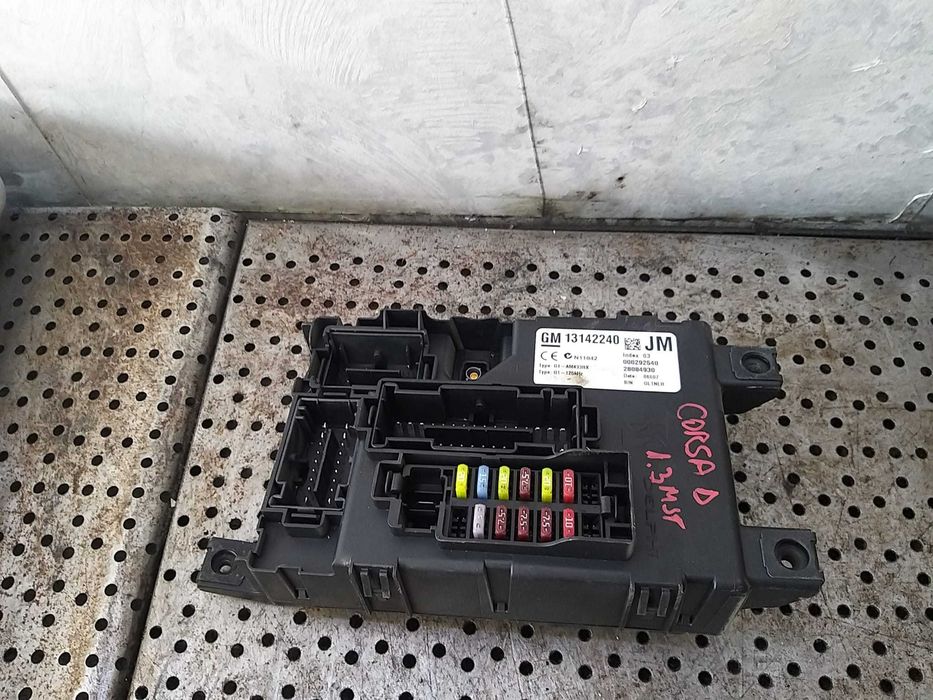 Panou sigurante 1.3 mjt opel corsa d s07 13142240
