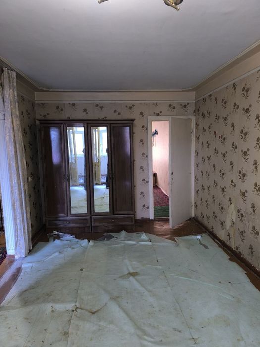 2 хонали квартира сотилади моталка давр туйхонаси рупарасида