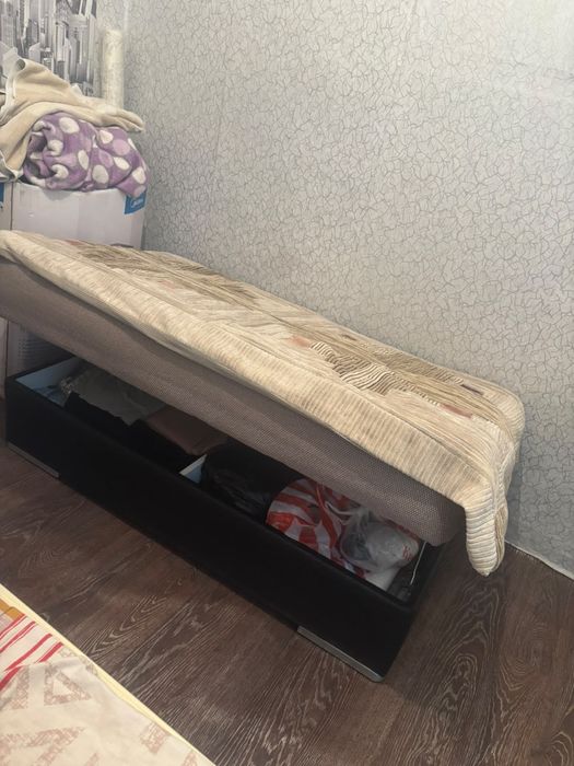 мебель диван с пуфиком