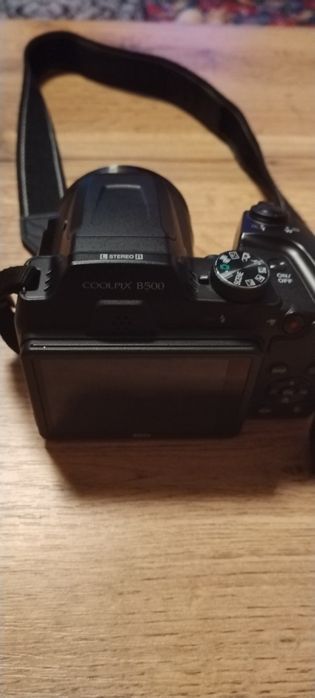 Цифровой фотоаппарат Nikon COOLPIX B500