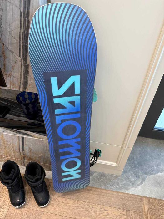 Сноуборд Salomon + крепления + ботинки (комплект)