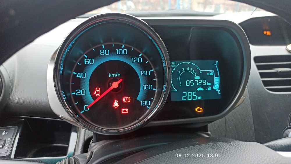 SPARK 2 позиция M Plus 

Год выпуска – 2020
Пробег – 87