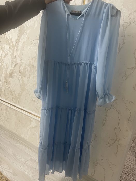 Продам почти новое платье