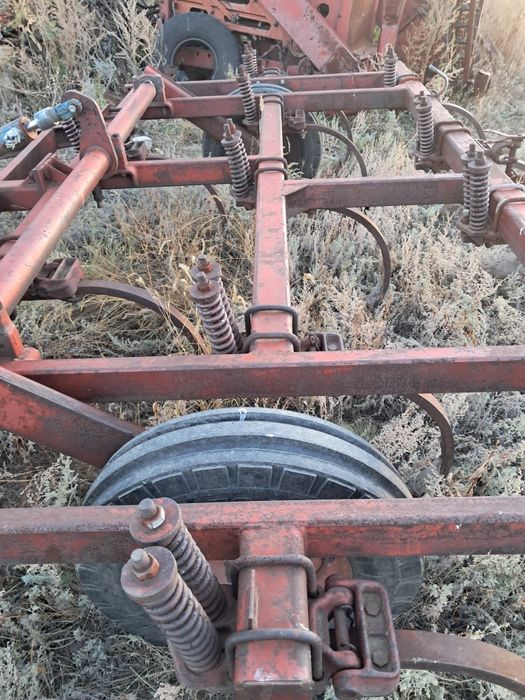 Продам  культиватор