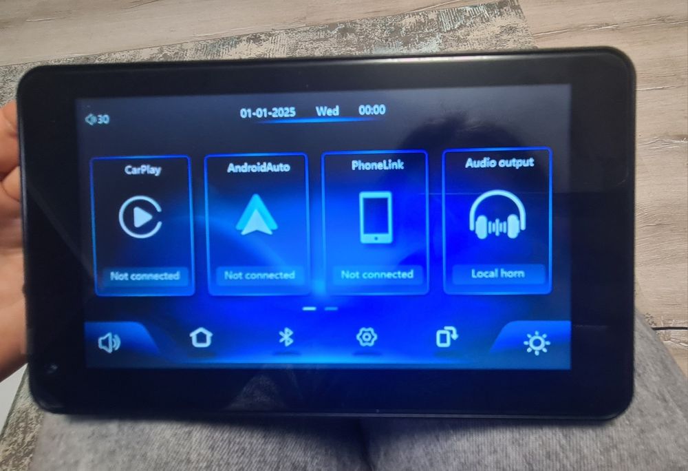 Portable Wireless Car Stereo