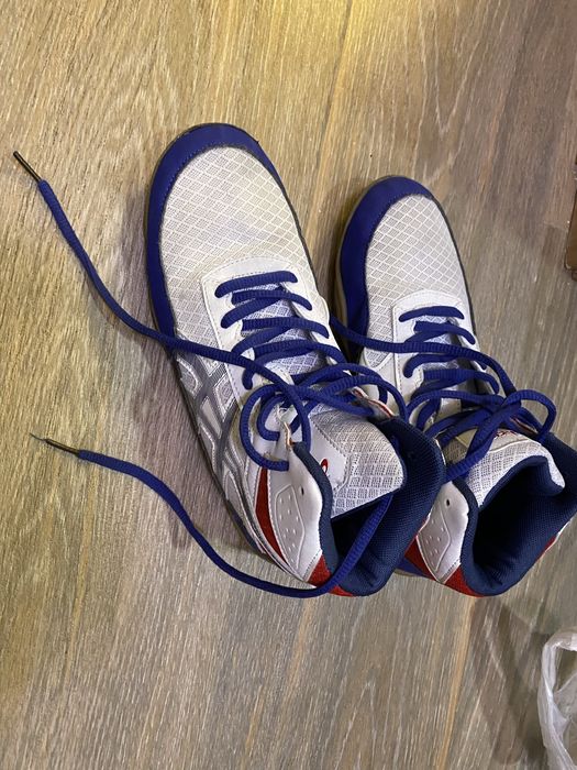 Борцовская обувь Asics