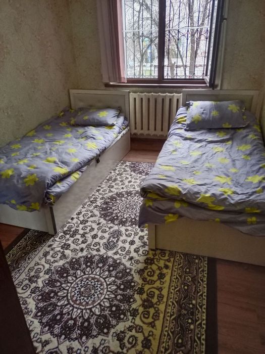 Продаются квартира юнусобод 19  1/2/5