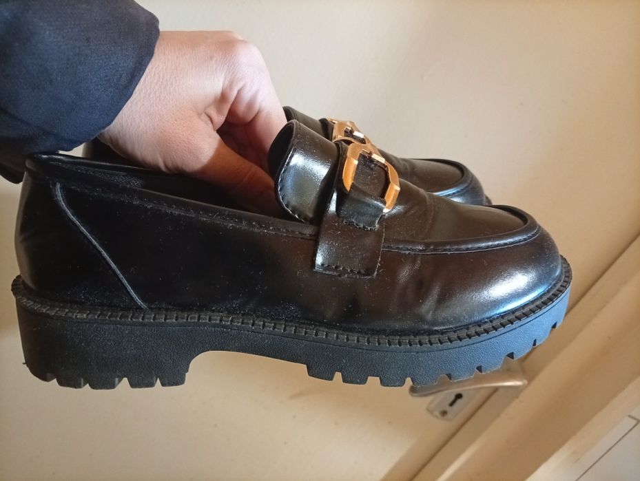 mocasini innstare f buna