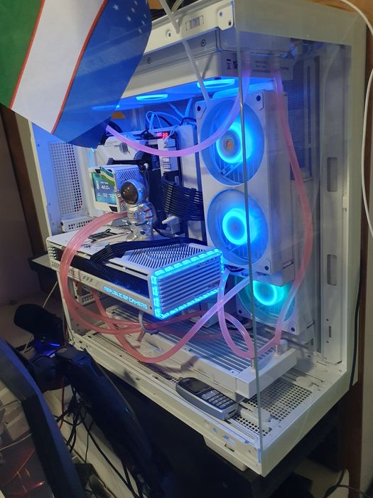 Asus 4080 super white 16gb