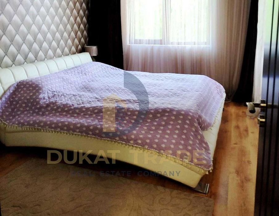 Дава се под наем Тристаен апартамент в с. Шкорпиловци, Област Варна - 118 кв.м за 135000 € - Снимка #11