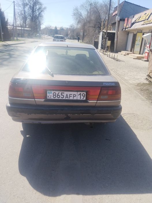 Продам машина Мазда