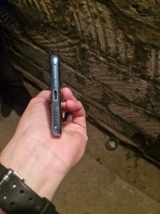 Xiaomi 12T pro .