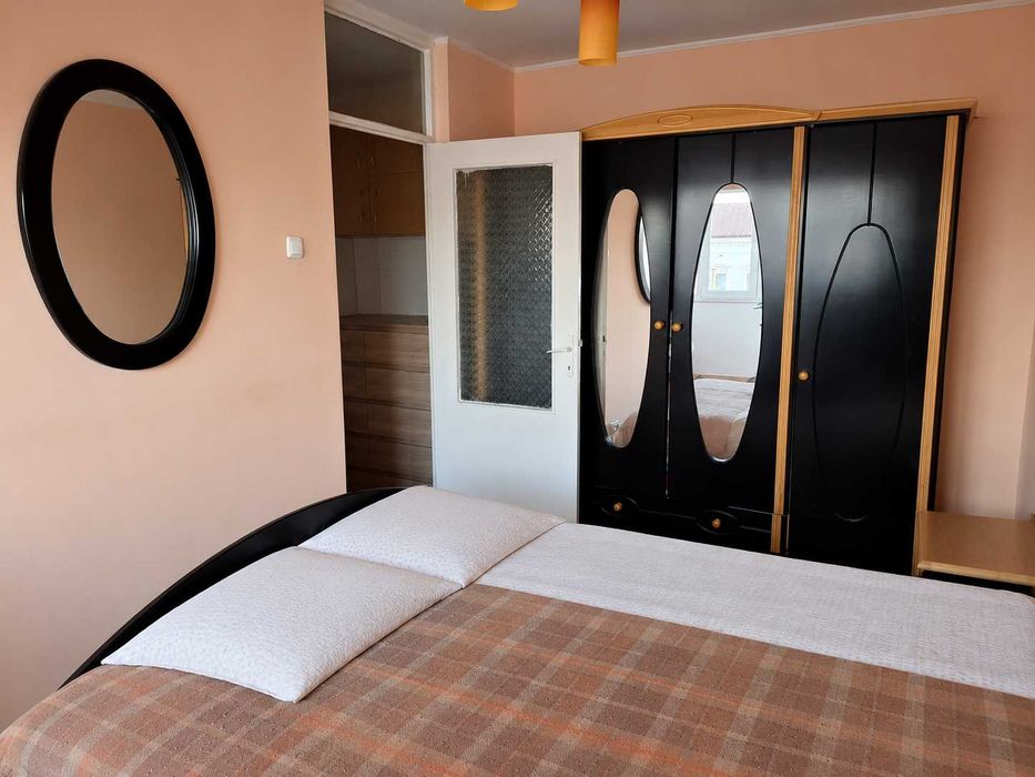 Apartament 4 camere decomandat