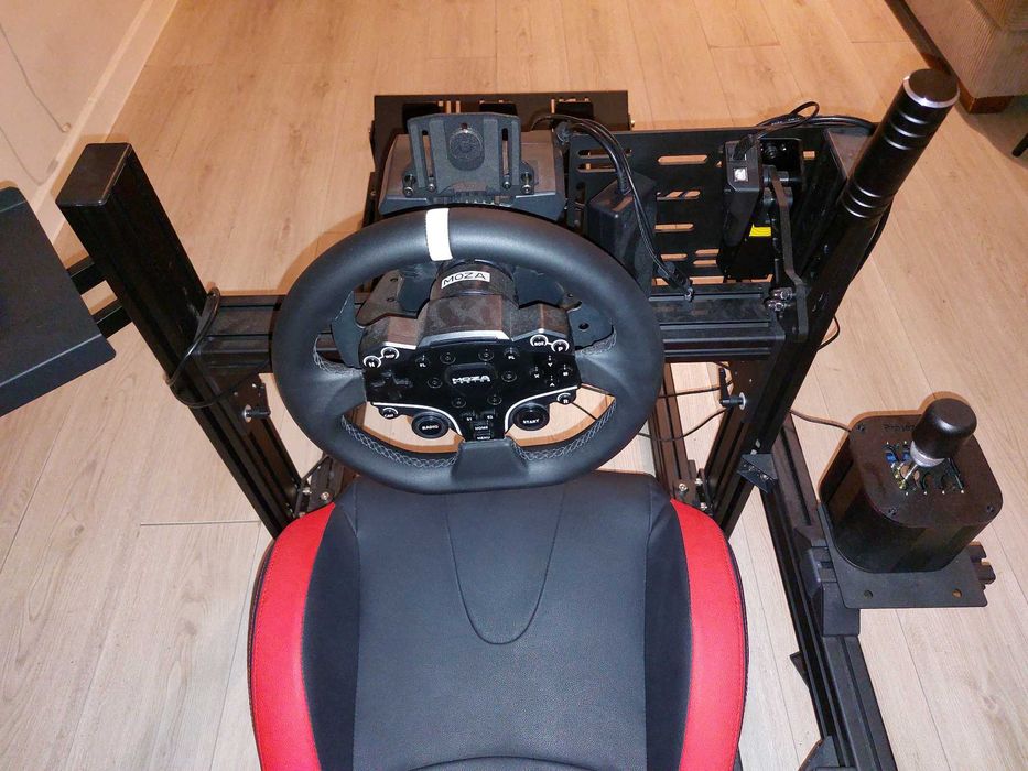 Гоночный сетап Moza R5 + Art Cockpit 4080